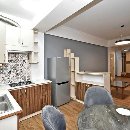 Rent Inn Yerevan On Chaykovski Street 외부 사진