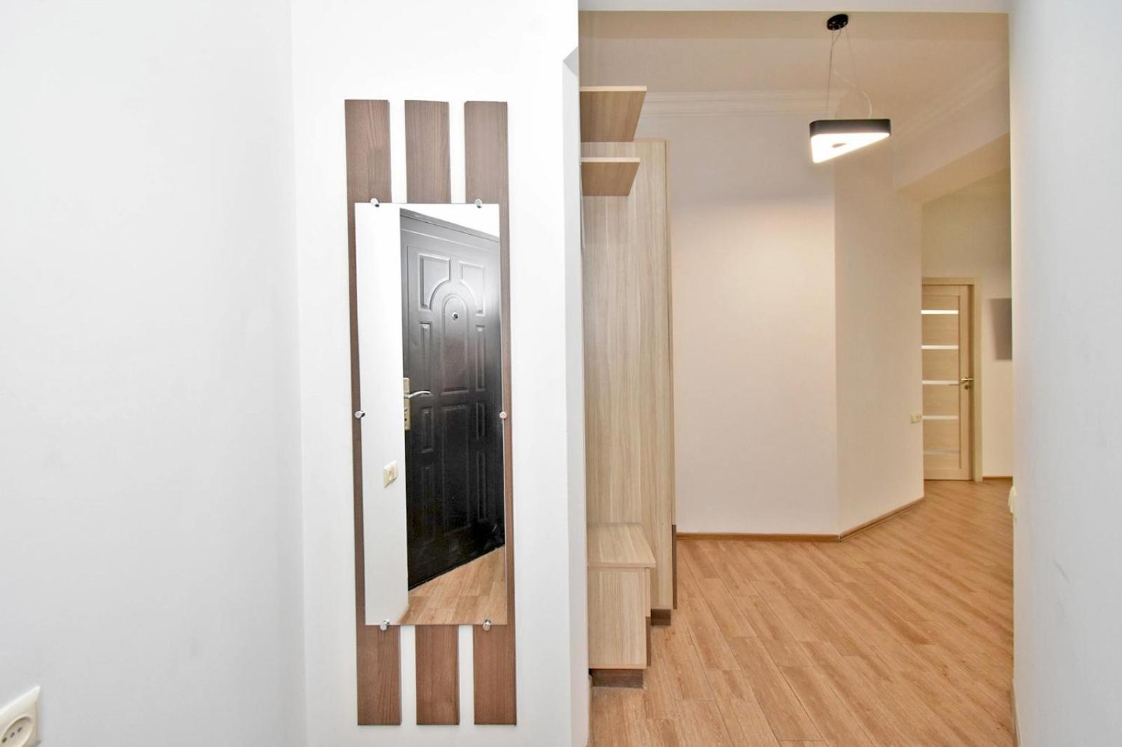Rent Inn Yerevan On Chaykovski Street 외부 사진