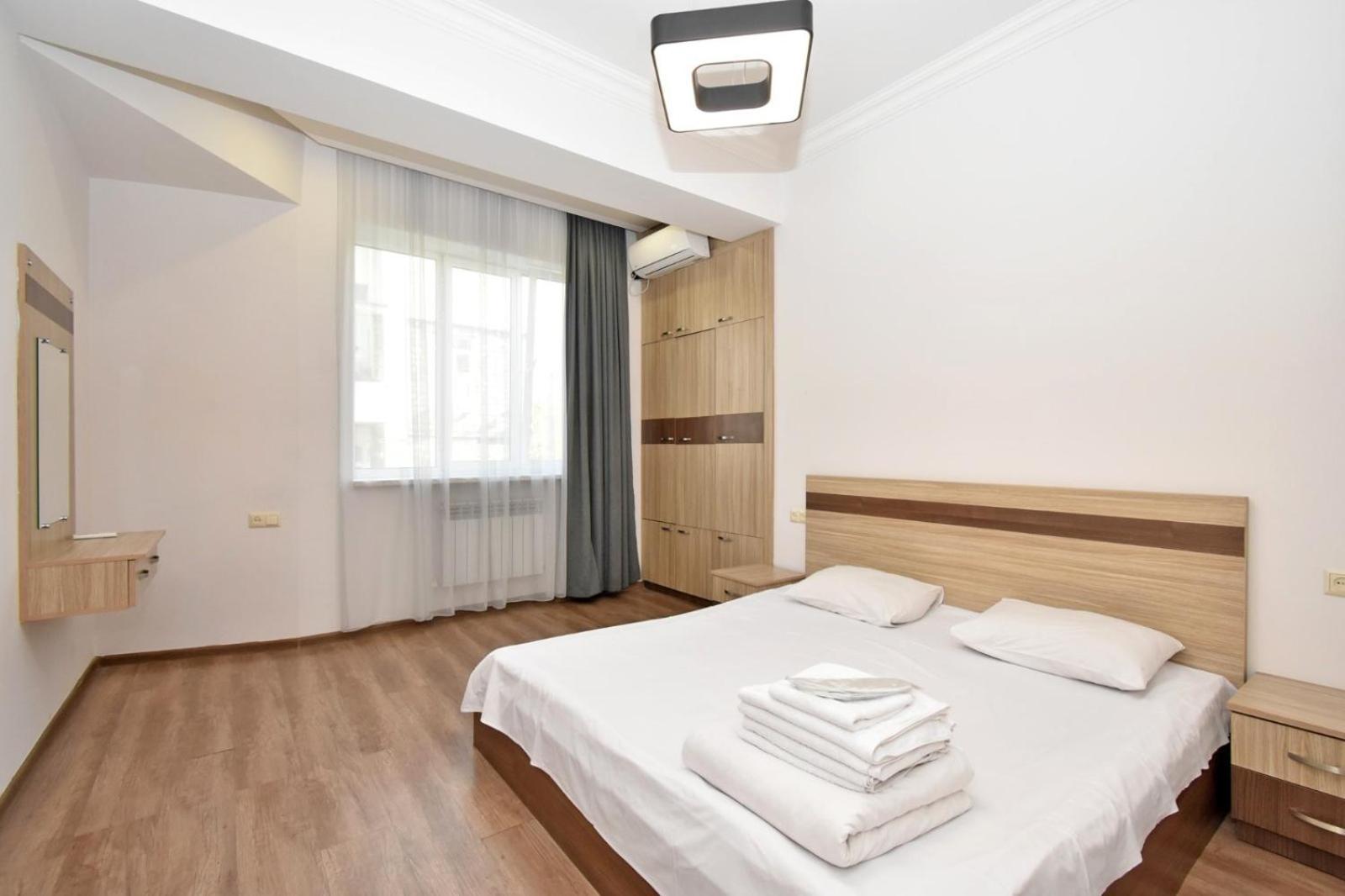 Rent Inn Yerevan On Chaykovski Street 외부 사진